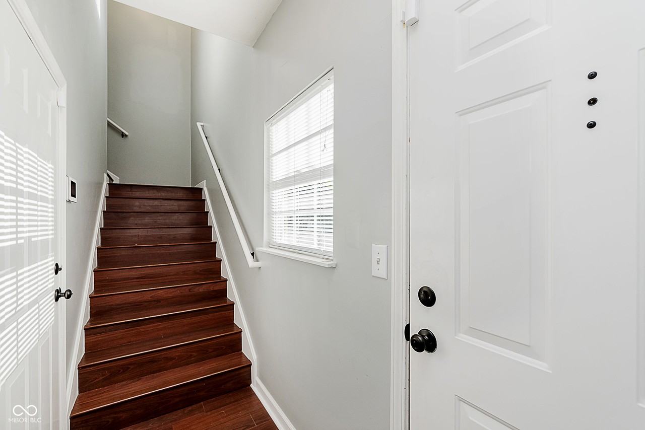 9740 San Marco Pass - Photo 5 of 26