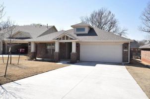 featured image of 908 S Linford Dr