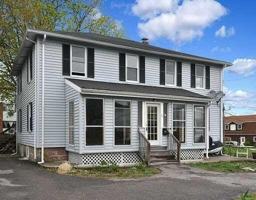 featured image of 39 Congdon St