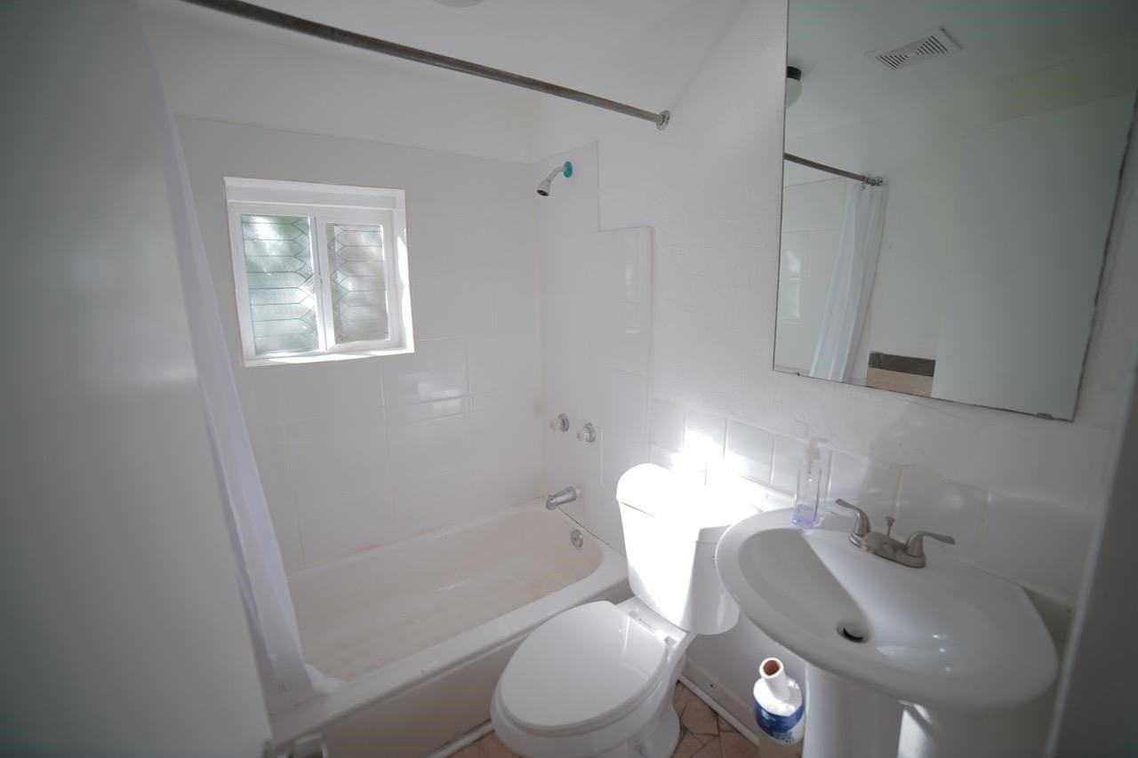 1228 Alabama Street - Photo 7 of 22