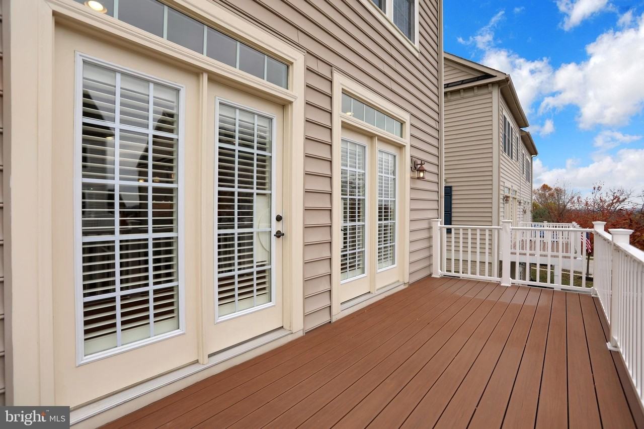 8638 Westford Rd - Photo 5 of 36