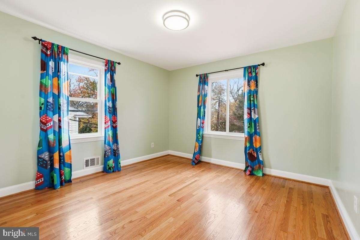 3217 Gumwood Dr - Photo 5 of 30