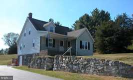 14835 Clear Spring Rd - Photo 1 of 1