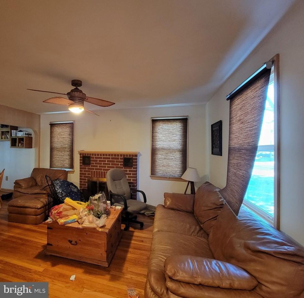 214 Villanova Road - Photo 7 of 15