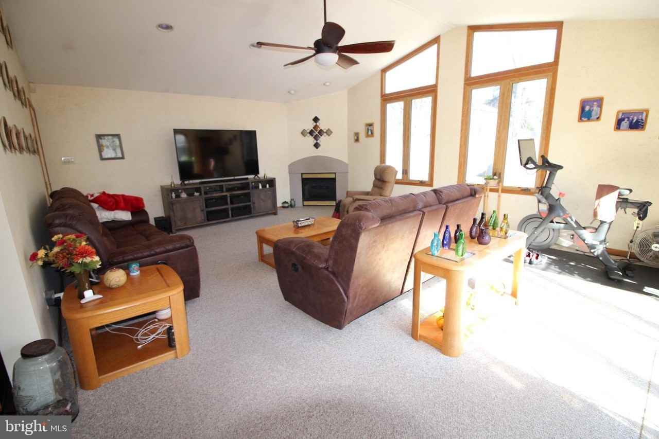 112 Harvard Road North - Photo 5 of 24