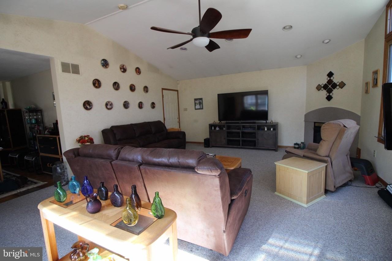 112 Harvard Road North - Photo 6 of 24