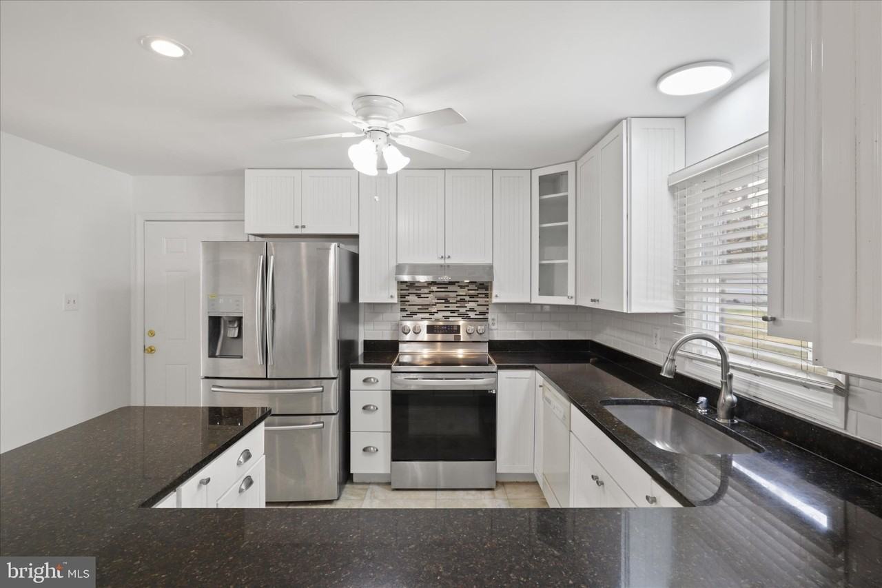 836 Utterback Store Rd - Photo 3 of 30