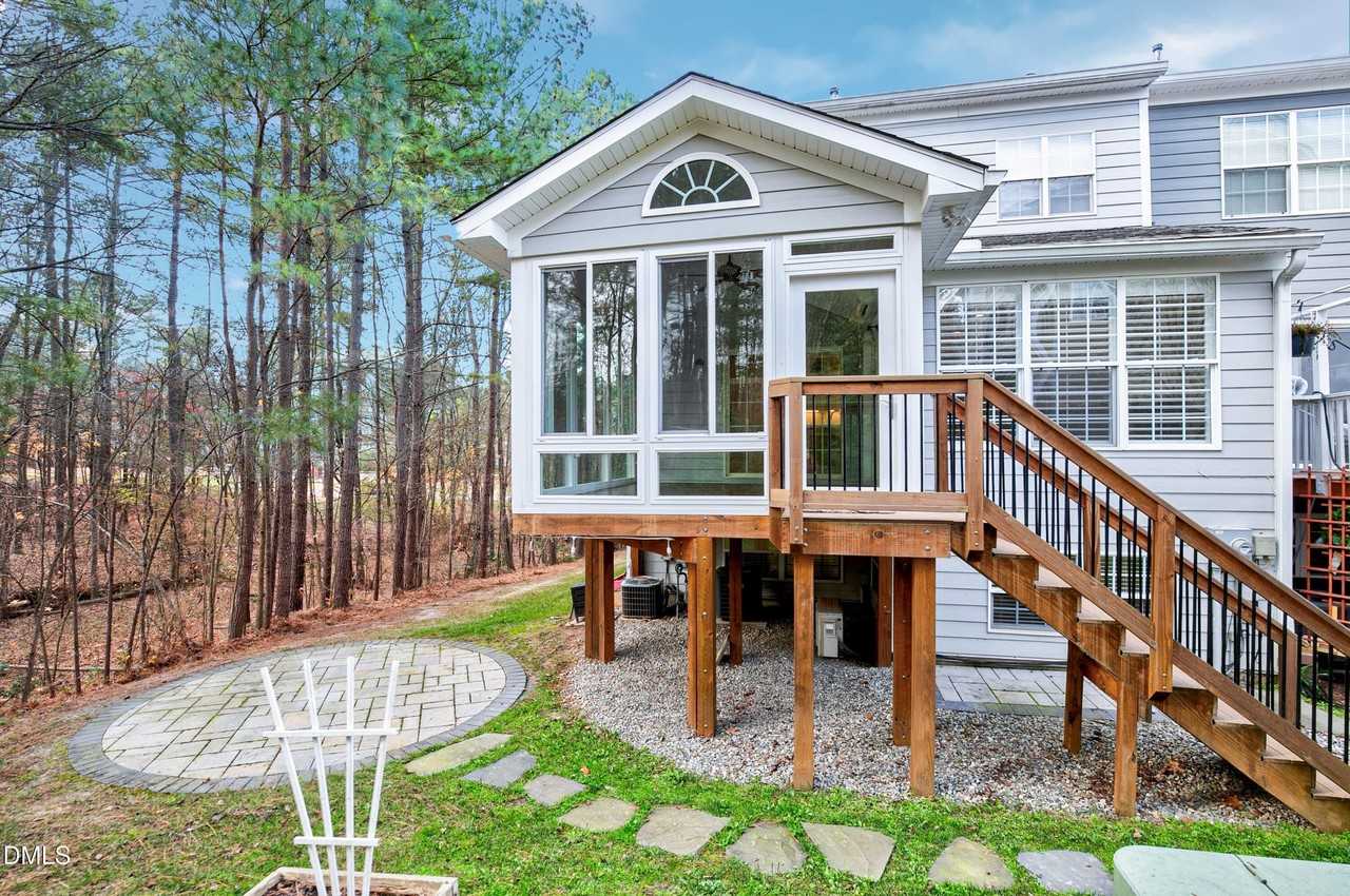 100 Kirkeenan Circle - Photo 5 of 40