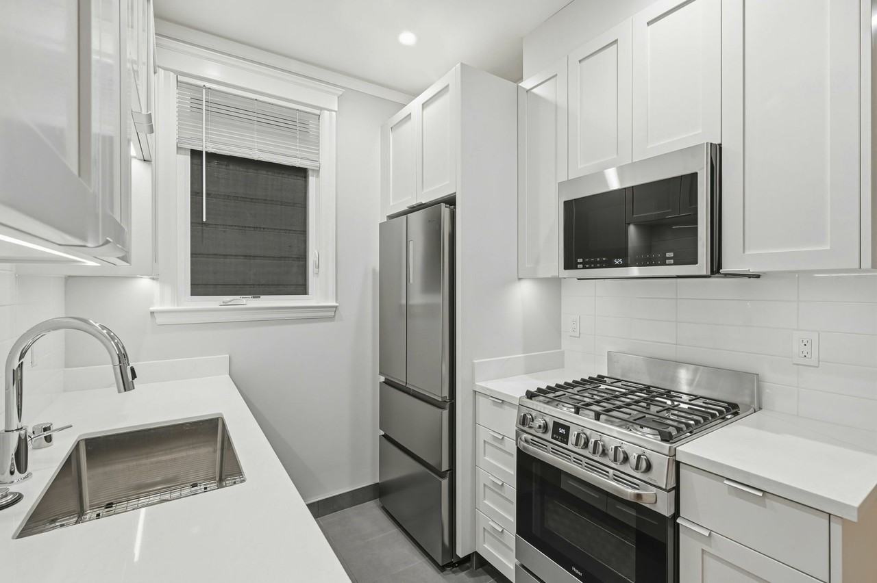 1550 Hayes St #3 - Photo 2 of 25