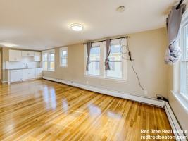 featured image of 19 Town Hill St #2