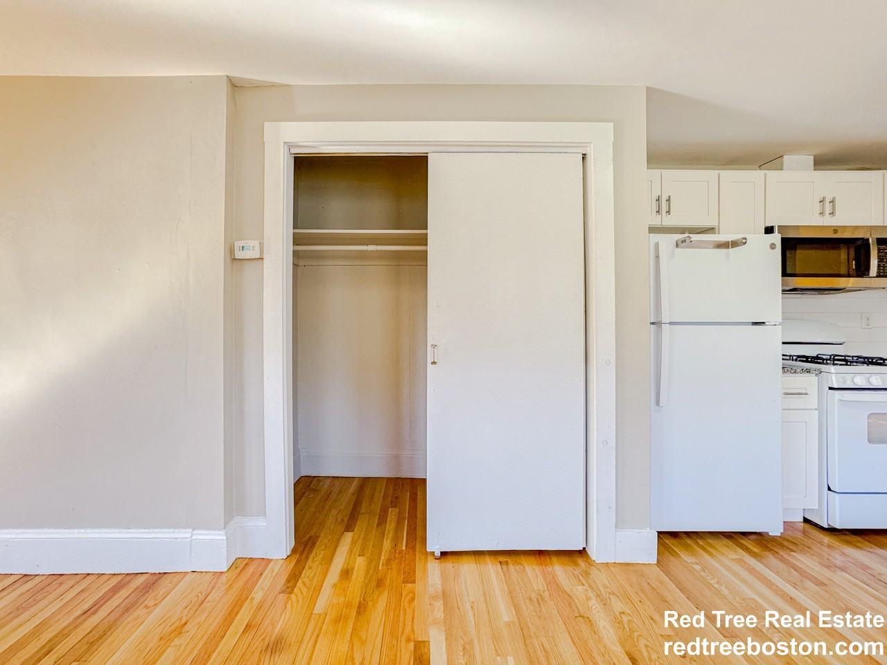 19 Town Hill St #2 - Photo 5 of 14