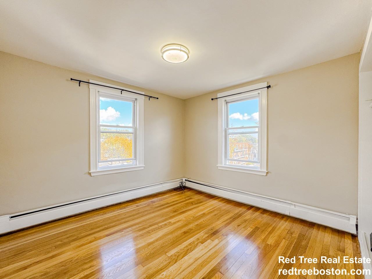 19 Town Hill St #2 - Photo 6 of 14