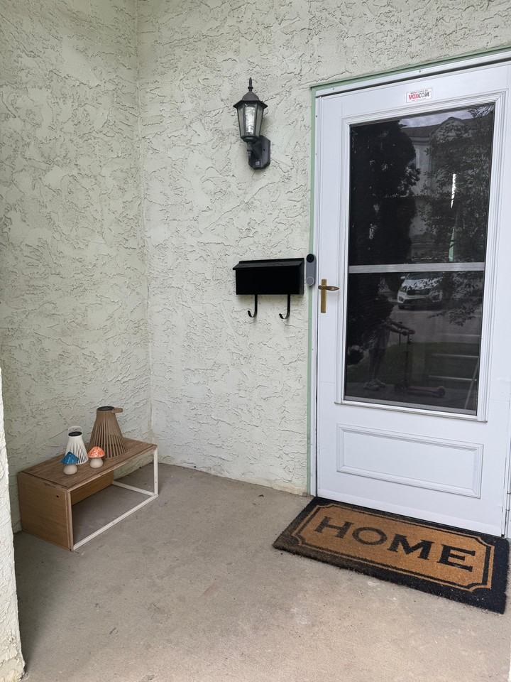 9520 174 Street Northwest - Photo 2 of 22