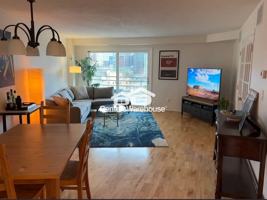 featured image of 1200 Nicollet Mall Apt 906