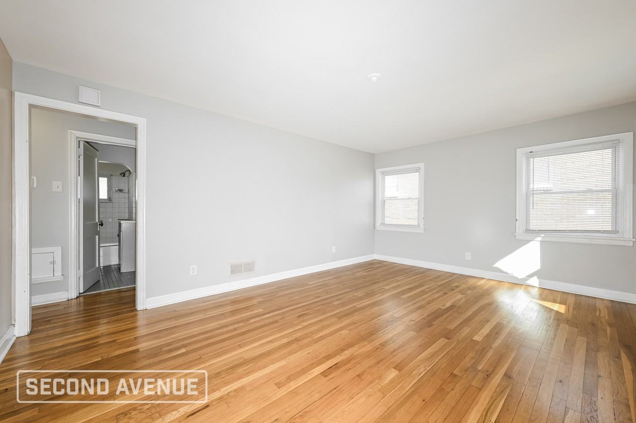 1413 James St - Photo 3 of 26