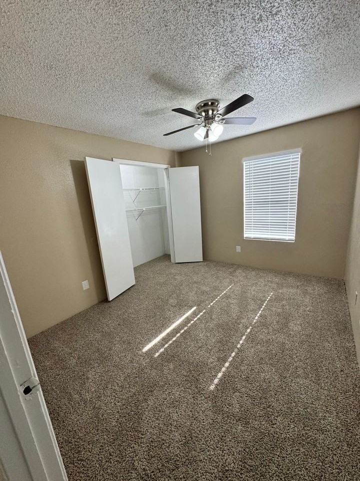 Creekwood Village - Photo 5 of 38