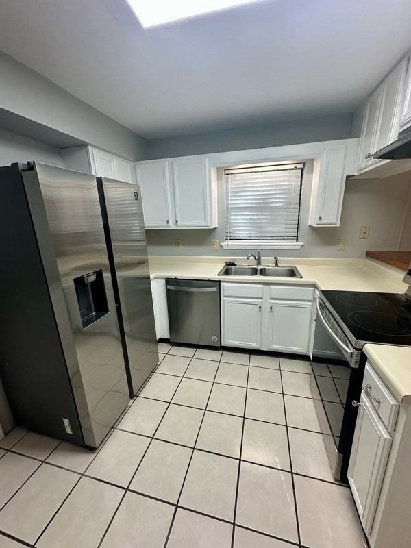 54 Summer Oaks Drive - Photo 2 of 14