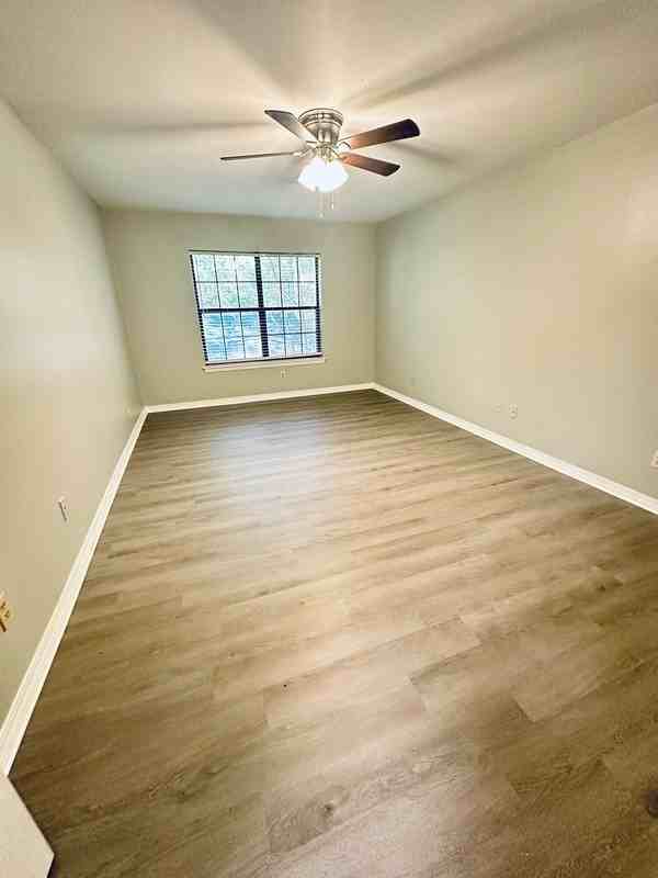 54 Summer Oaks Drive - Photo 6 of 14