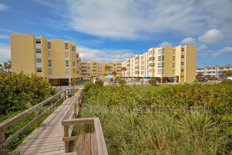 4700 Ocean Beach Blvd #322
