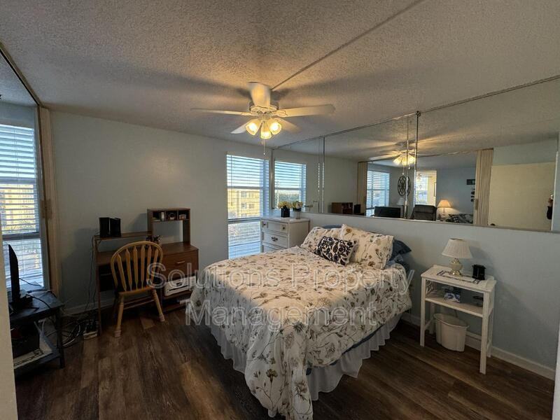 4700 Ocean Beach Blvd #322 - Photo 3 of 23