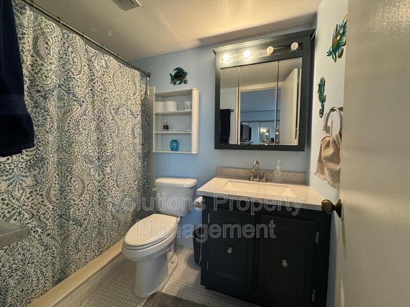 4700 Ocean Beach Blvd #322 - Photo 5 of 23