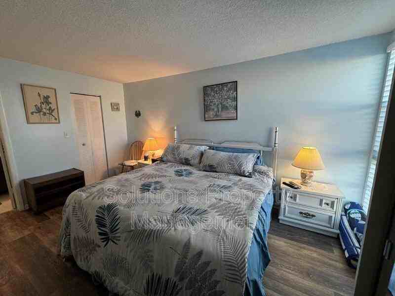 4700 Ocean Beach Blvd #322 - Photo 6 of 23