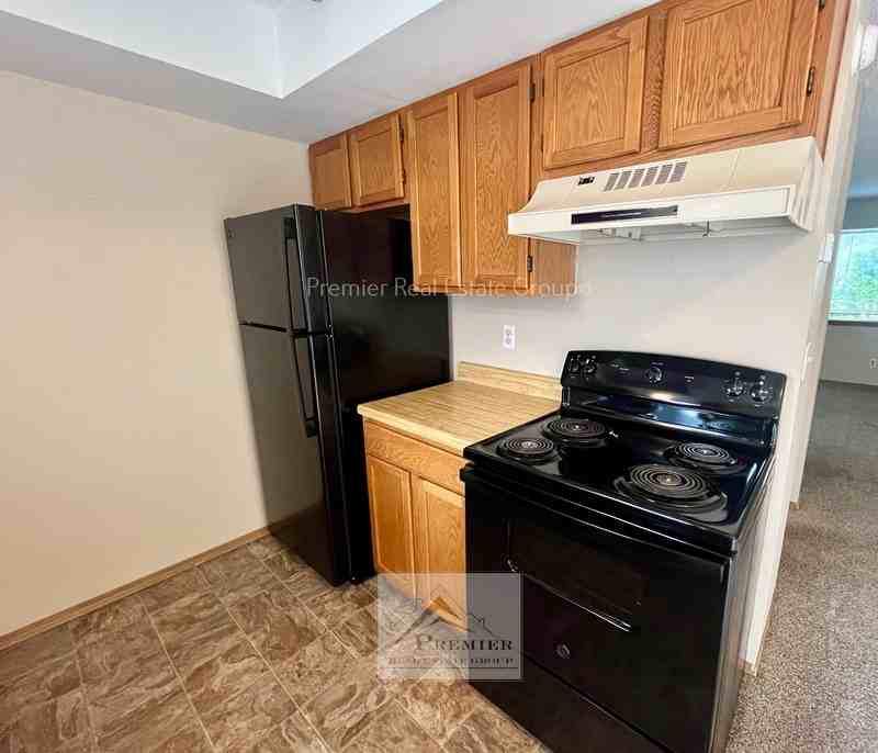 1263 Soaring Eagle Drive - Photo 5 of 17