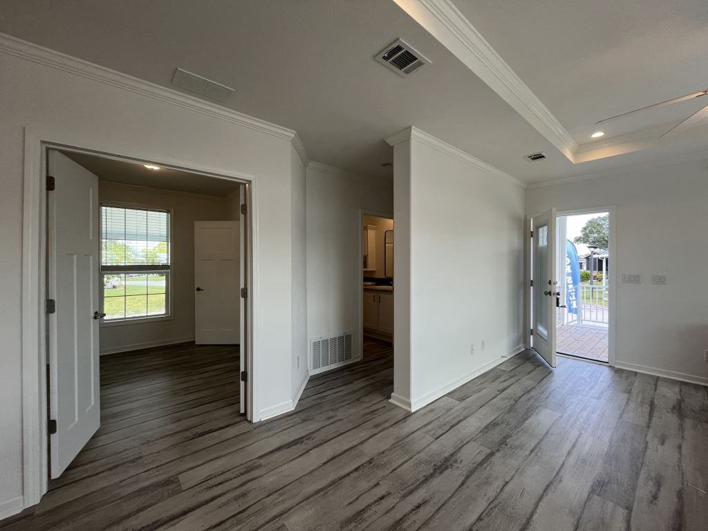 245 Bimini Cay Cir - Photo 2 of 33