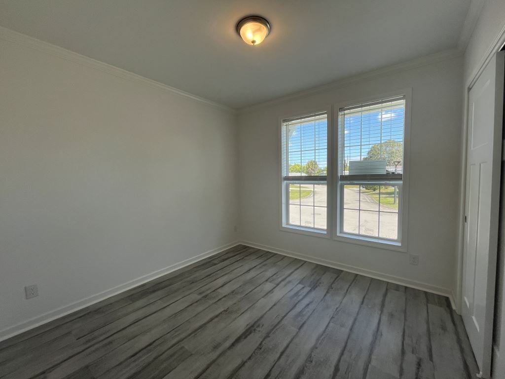 245 Bimini Cay Cir - Photo 7 of 33