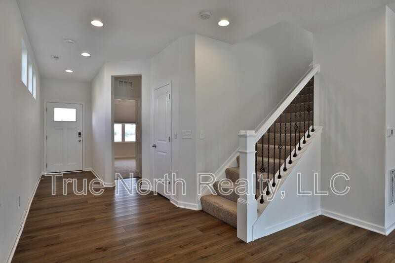 12009 Landon Dr - Photo 5 of 47