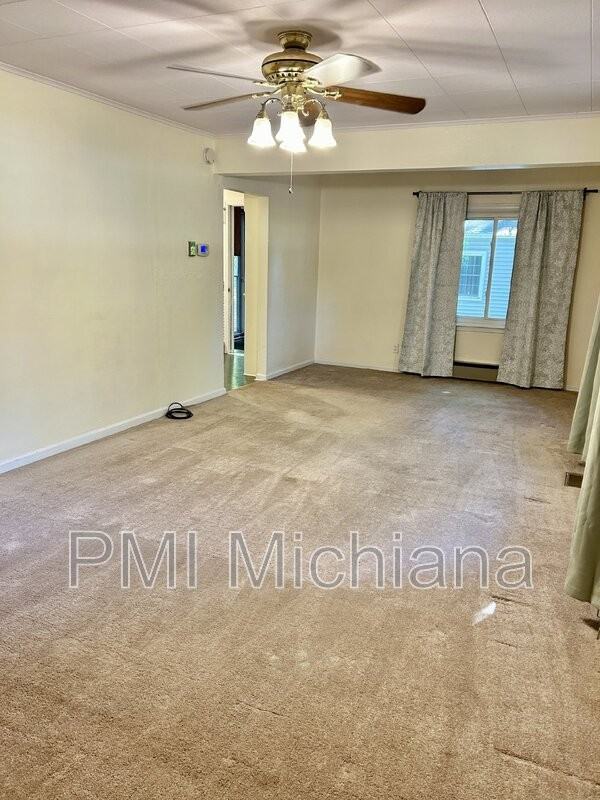 52554 Kenilworth Rd - Photo 6 of 27