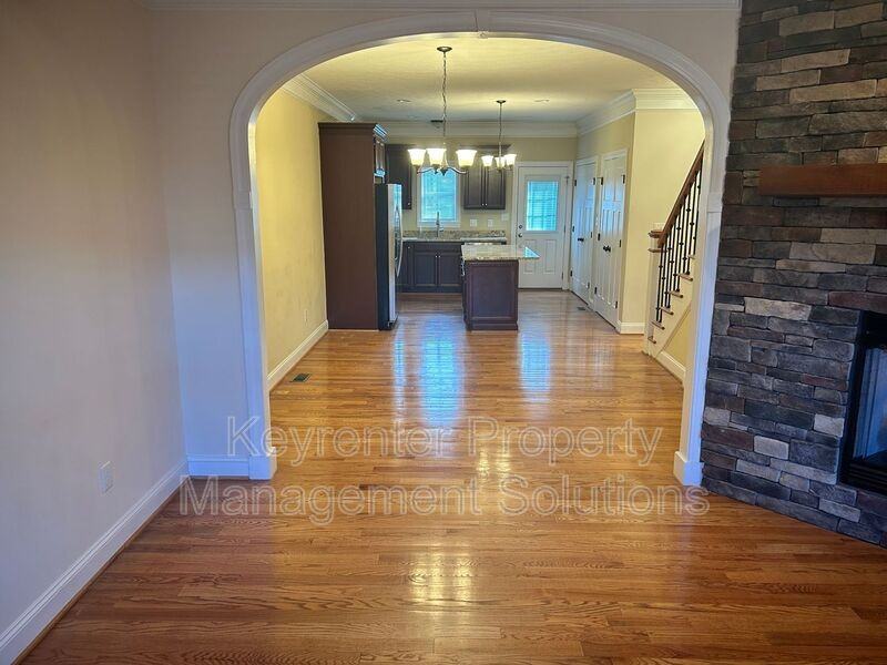 18 Spring View Dr - Photo 4 of 50