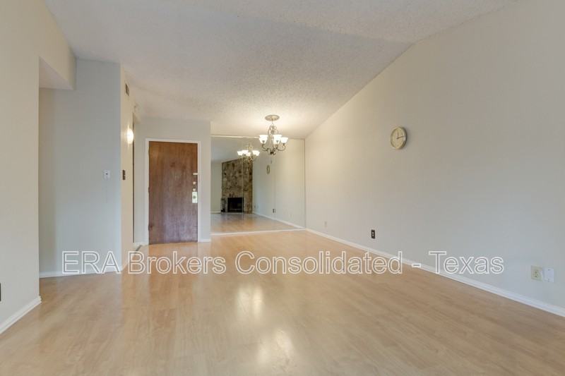 4119 Medical Dr #304F - Photo 5 of 19