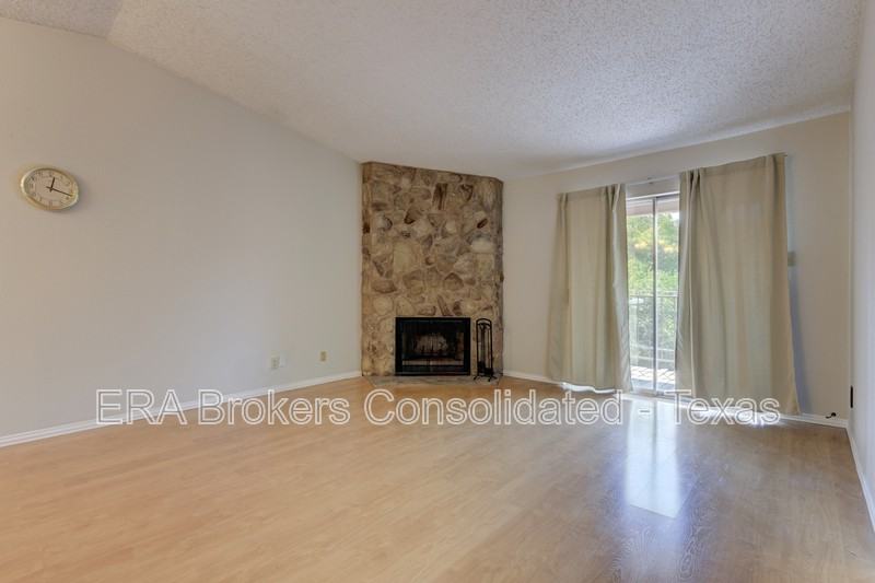 4119 Medical Dr #304F - Photo 7 of 19