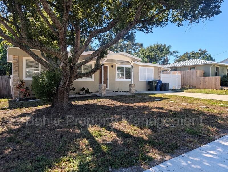 219 6th Ave Sw - Photo 2 of 25