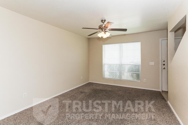 2710 Vernice Loop Apt B #B - Photo 4 of 18