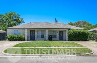 1907B Windward Dr #B - Photo 1 of 1