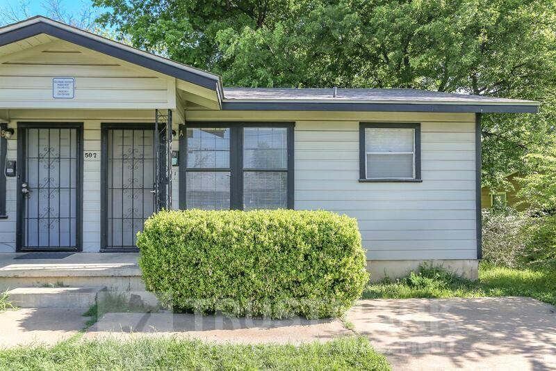 507 Adams Ave #A - Photo 2 of 17