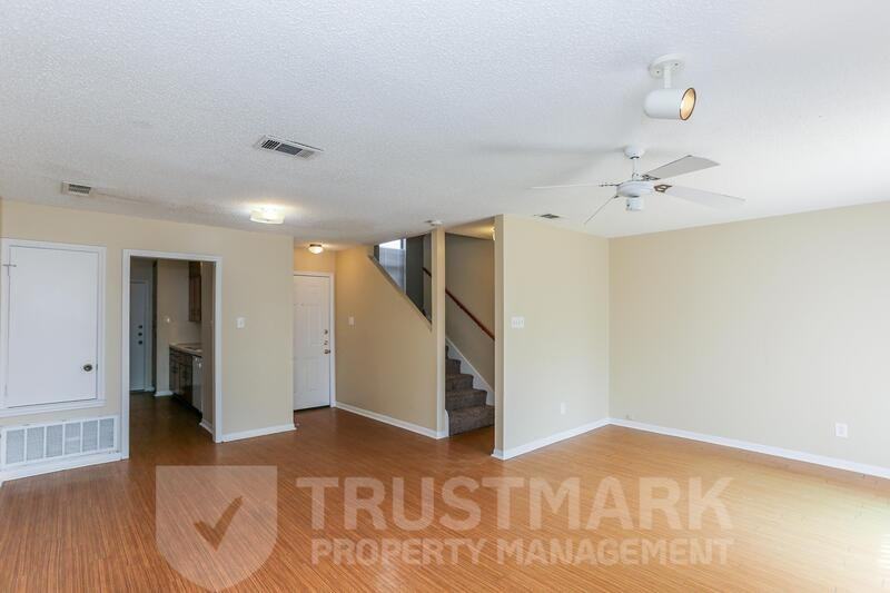 4506A Lago Cir #A - Photo 5 of 24