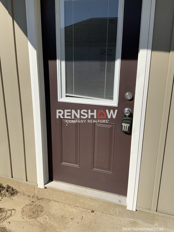 465 Dana Ave - Photo 2 of 18