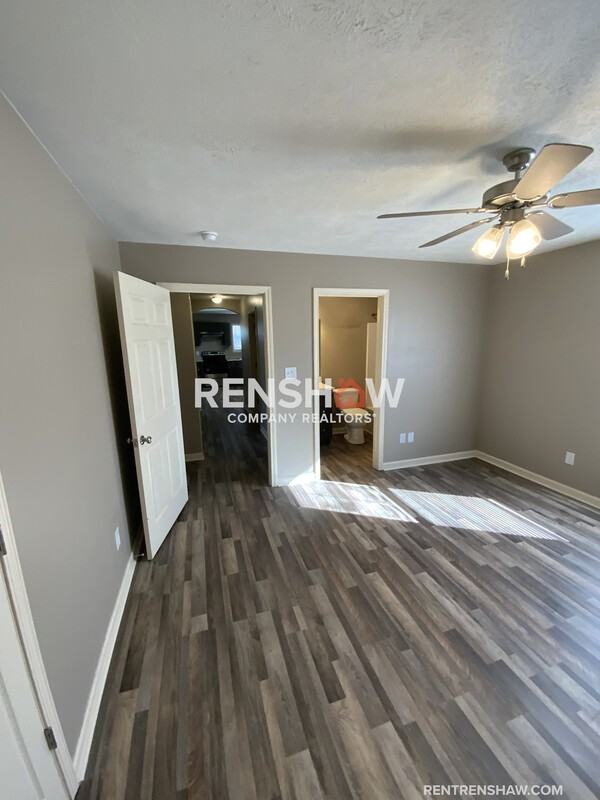 465 Dana Ave - Photo 5 of 18