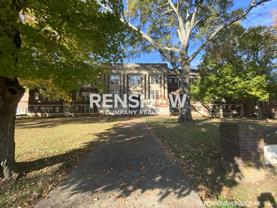 900 S College St #C9 - Photo 1 of 1