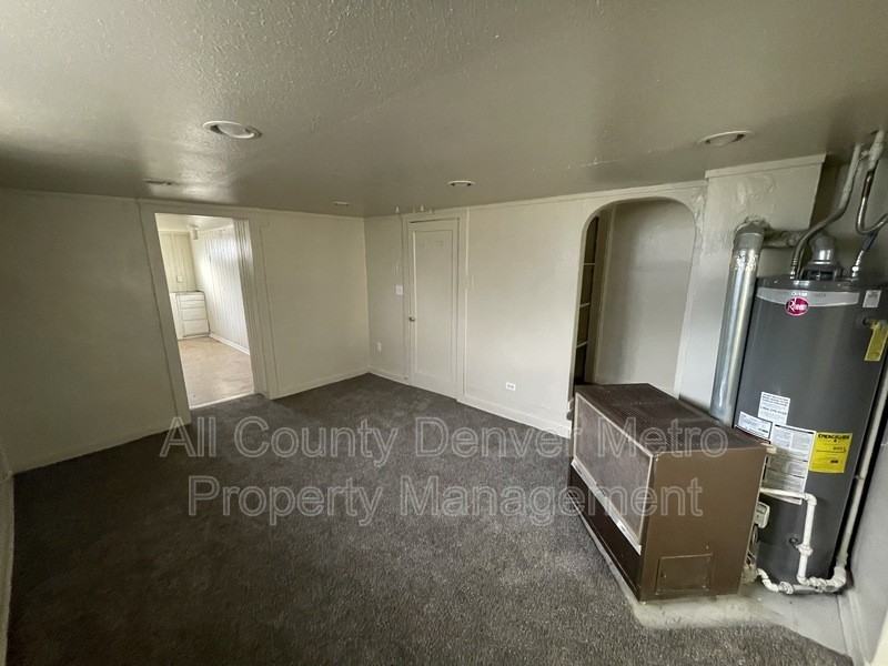 4941 Sherman St #B - Photo 5 of 15