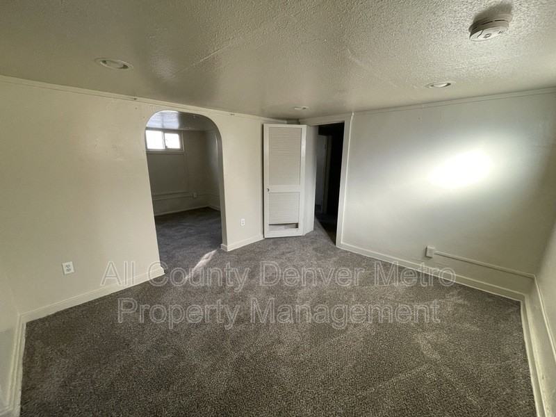 4941 Sherman St #B - Photo 6 of 15