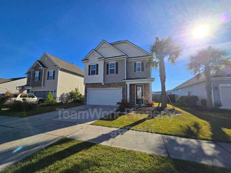 454 Zenith Blvd - Photo 2 of 41