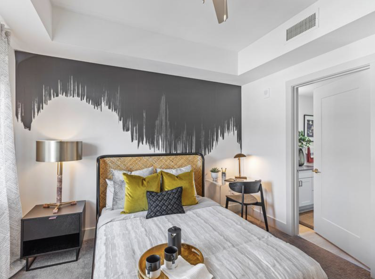 1009 East 11th Street - Photo 4 of 19