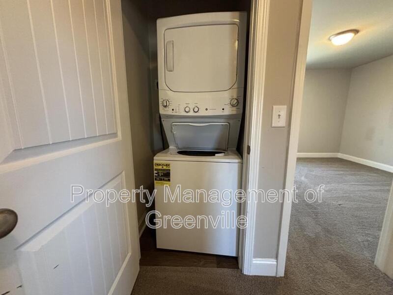 121 Rubin Ave - Photo 7 of 11