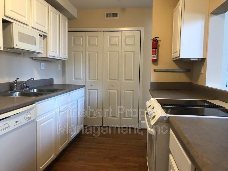 210 E Main St #203 - Photo 4 of 22