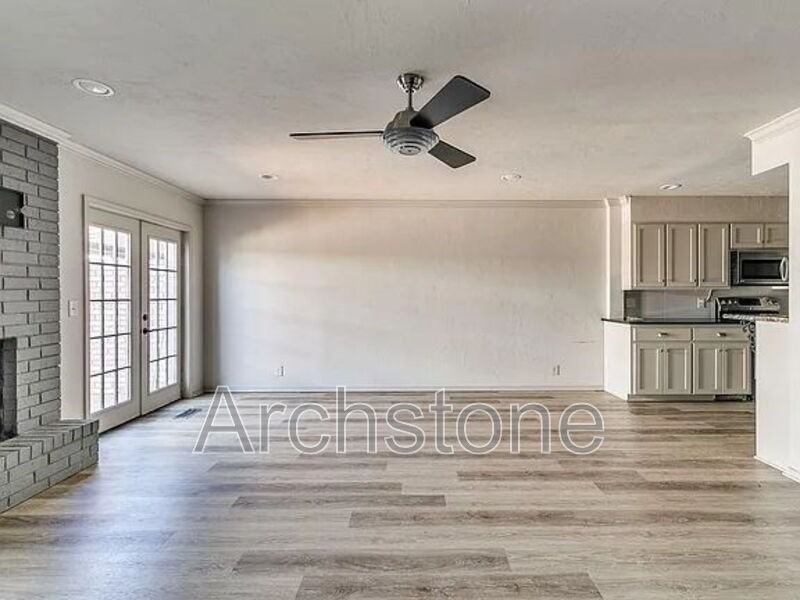 3063 West Wilshire Boulevard - Photo 6 of 18