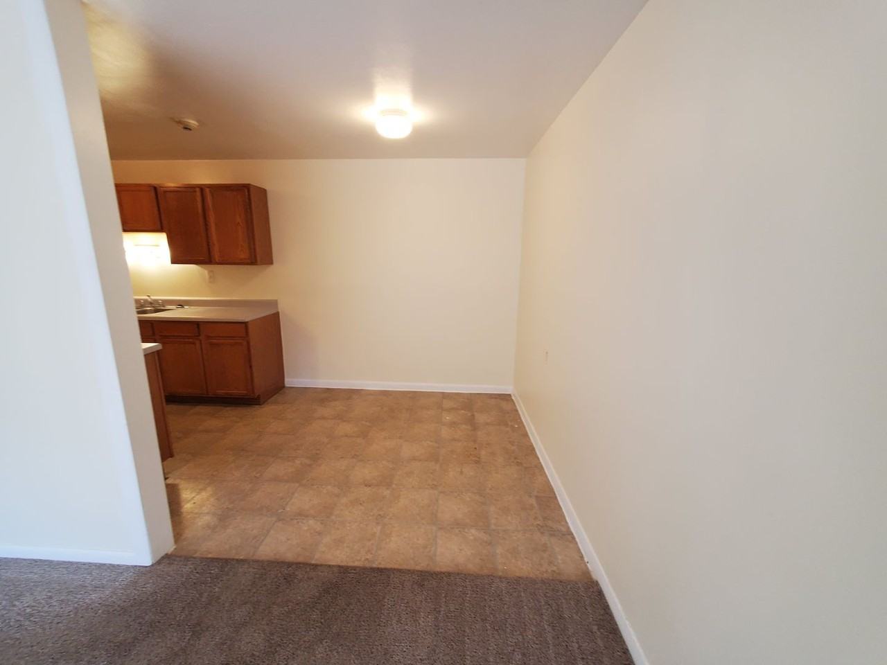 River Oaks Apartments - Photo 3 of 26